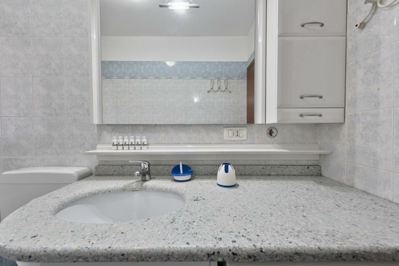 Fortino Roomy Apartment ตูริน ภายนอก รูปภาพ